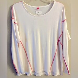 Lou & Gray, women’s pullover athletic shirt NWT